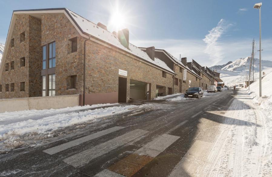 Lux Aigle "Acceso Directo A Pistas" Apartment ปาสเดลากาซา ภายนอก รูปภาพ